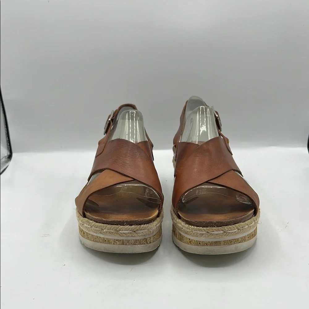Five Worlds Sz 10 Brown Leather Platform‎ Sandals Crisscross Straps